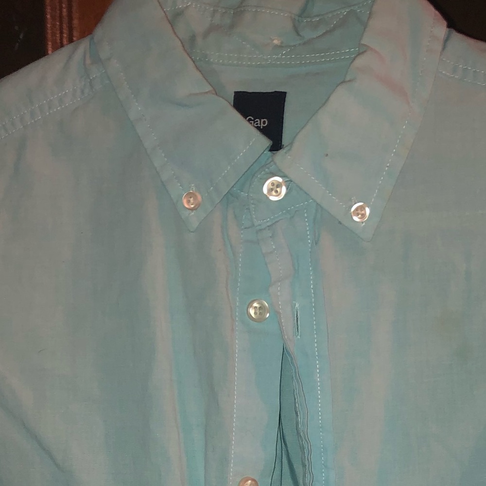 Gap long sleeve shirt